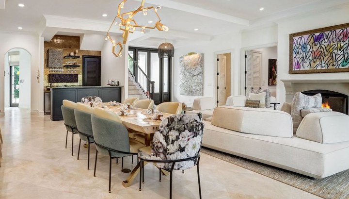280 SE 28th Avenue — dining and living room